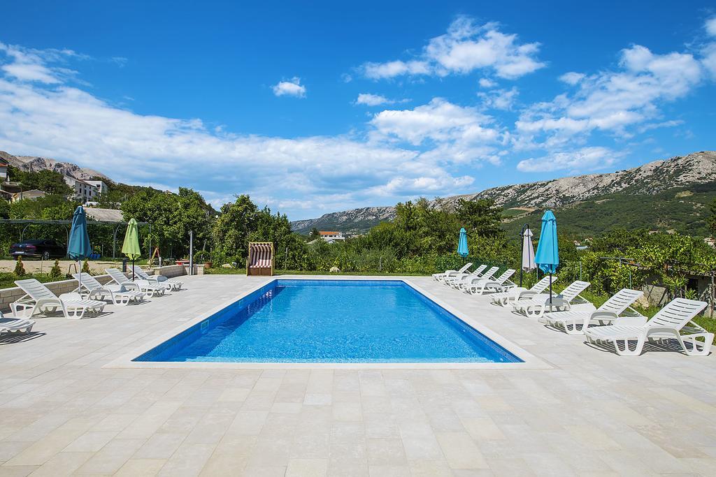 Apartments Juranic Baška Kamer foto