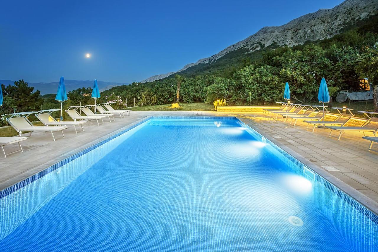 Apartments Juranic Baška Buitenkant foto