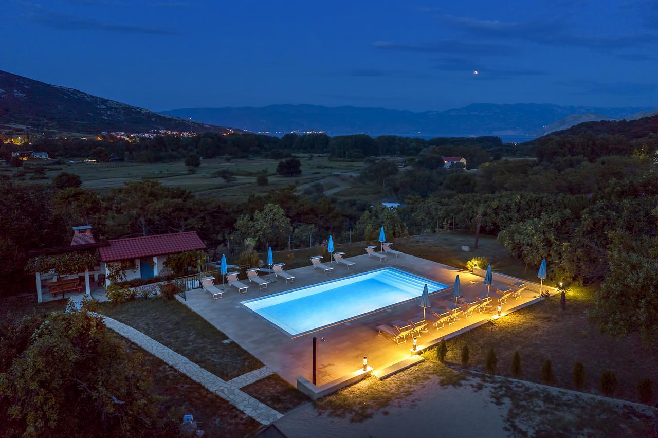 Apartments Juranic Baška Buitenkant foto